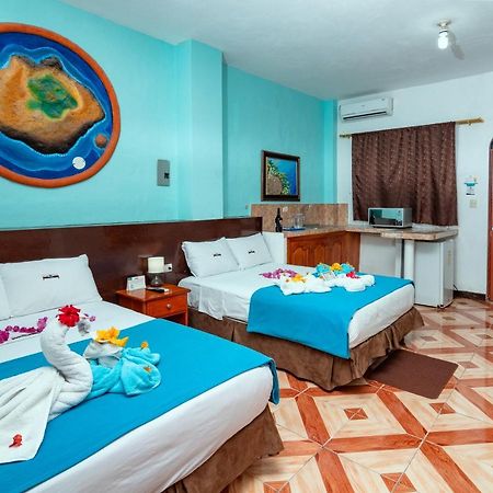 Hotel Coloma Galapagos 푸에르토아요라 외부 사진