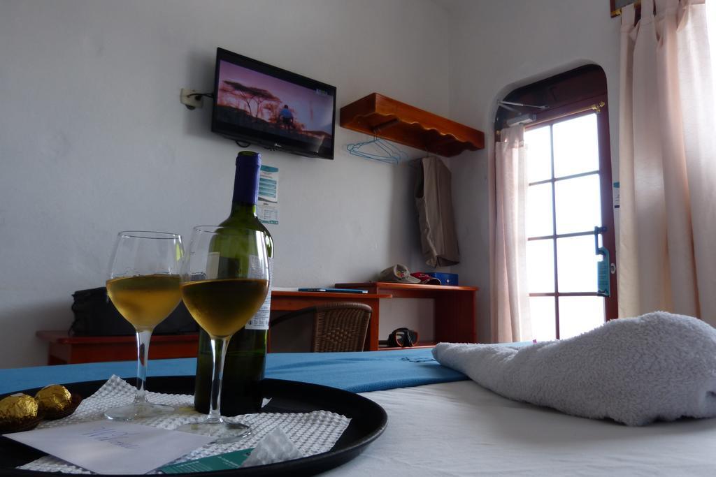 Hotel Coloma Galapagos 푸에르토아요라 외부 사진