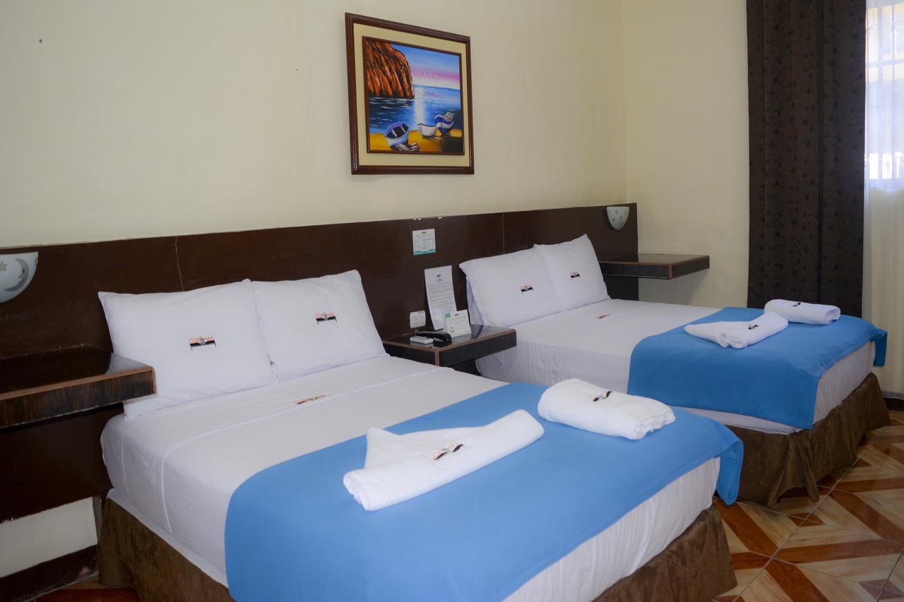 Hotel Coloma Galapagos 푸에르토아요라 외부 사진