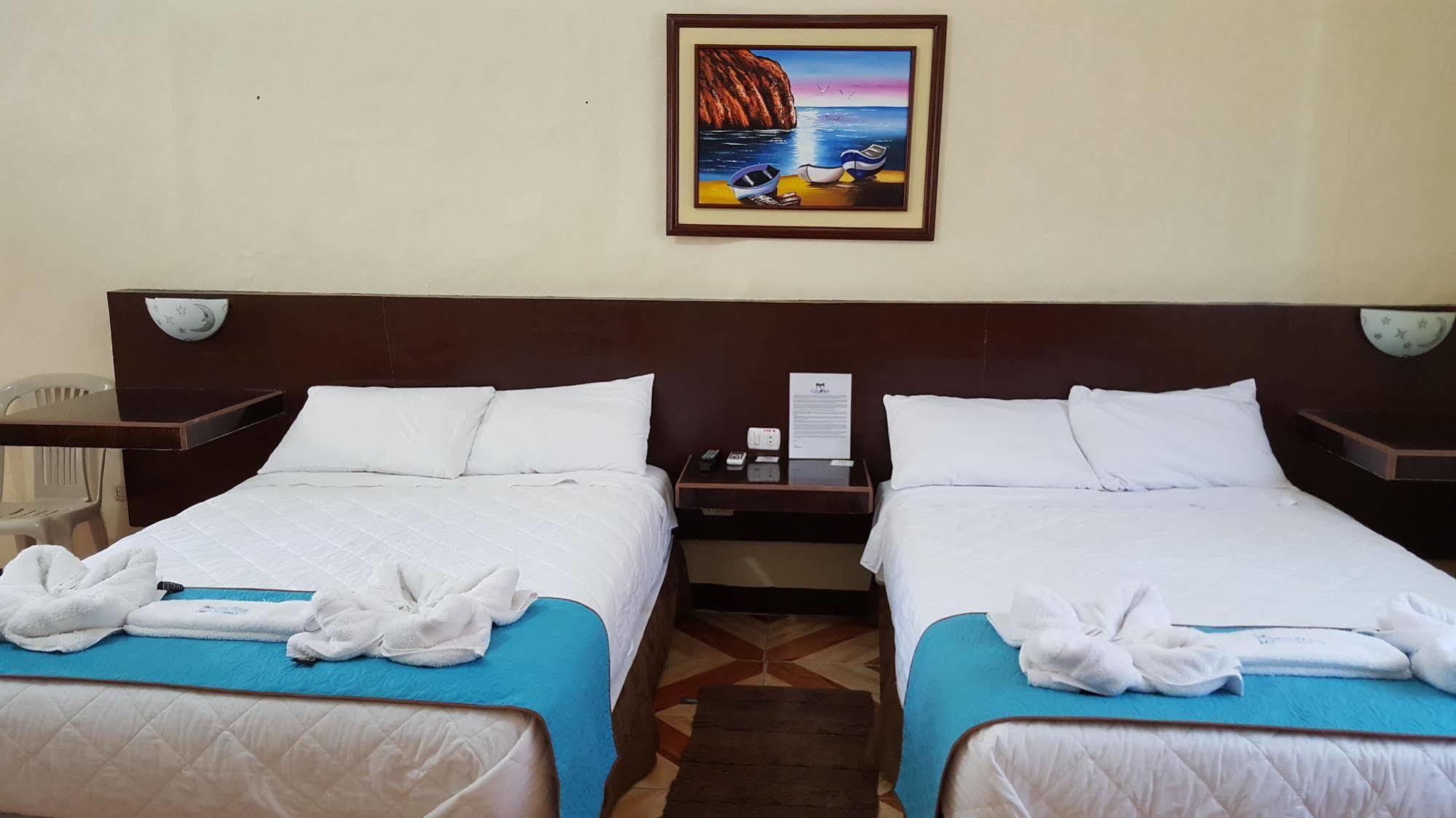 Hotel Coloma Galapagos 푸에르토아요라 외부 사진