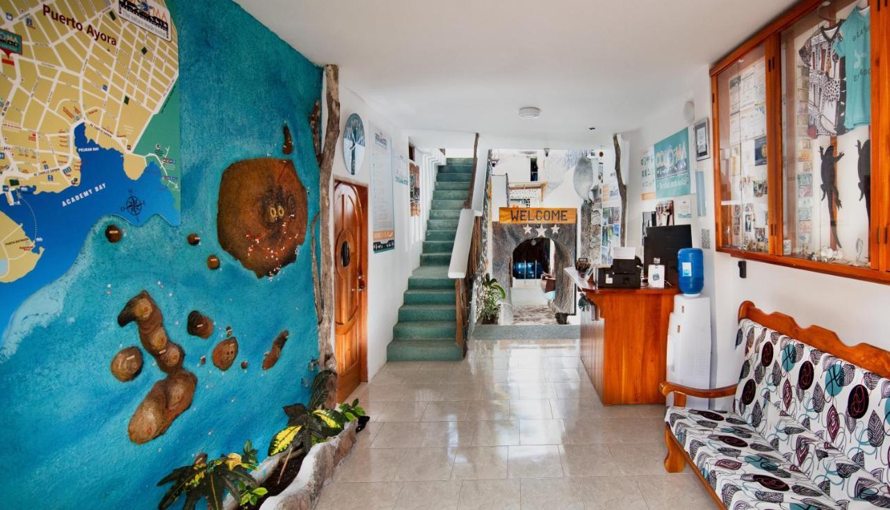 Hotel Coloma Galapagos 푸에르토아요라 외부 사진