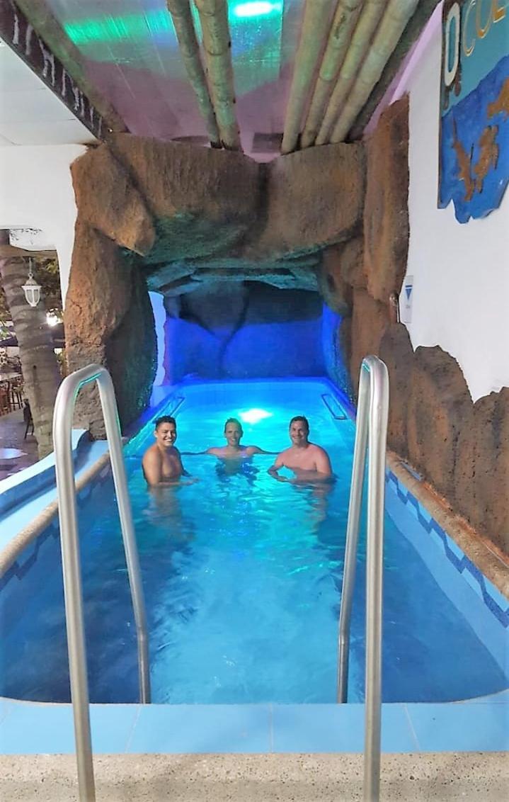Hotel Coloma Galapagos 푸에르토아요라 외부 사진